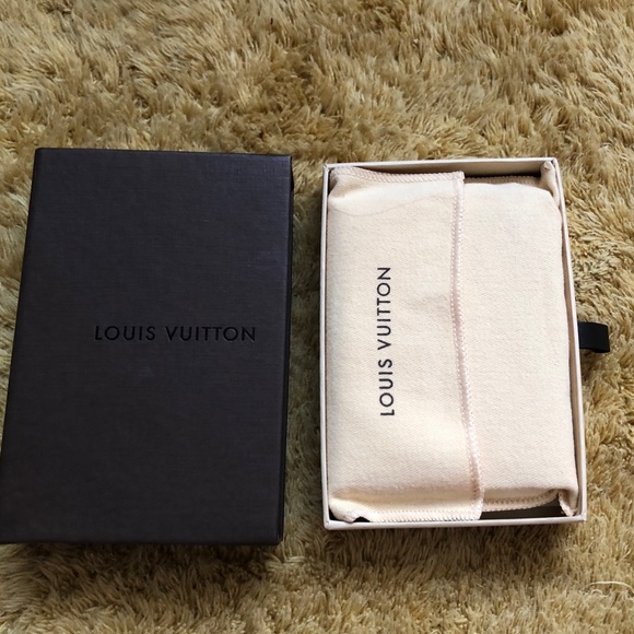 Authentic Louis Vuitton Vernis wallet - Picture 14 of 15